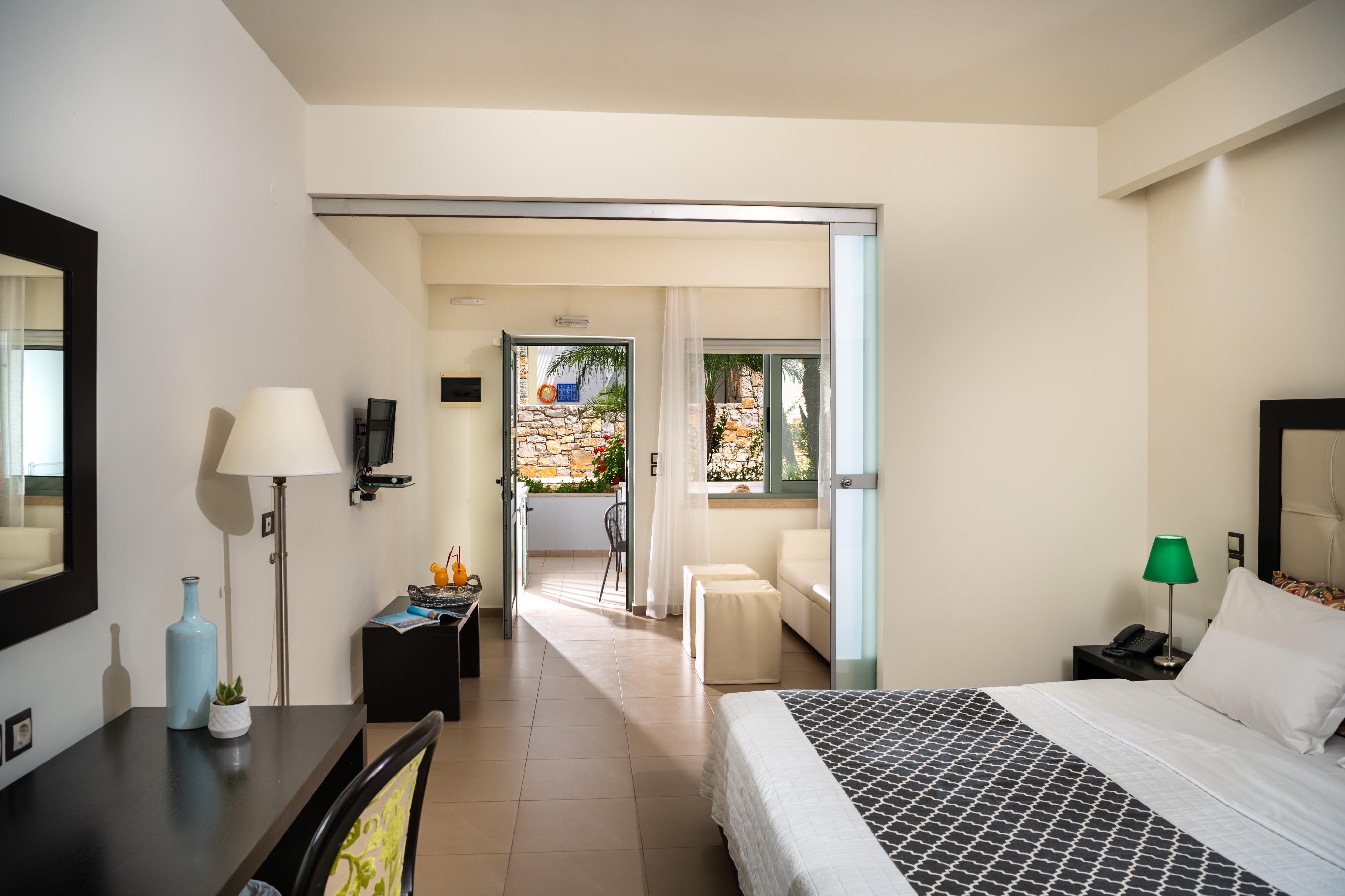 Angela Suites Boutique Hotel Sissi Eksteriør billede